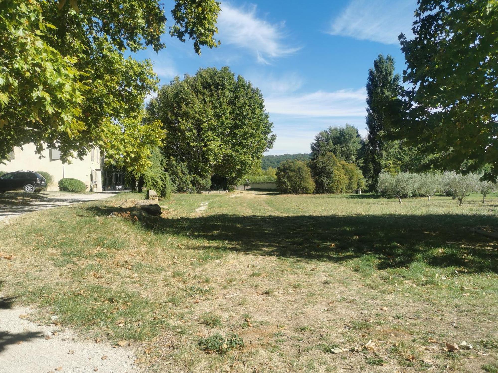 Puyvert Appartement De Charme En Duplex Au Calme Avec Jardin Et Acces Piscine - Proche Lourmarin Exterior photo