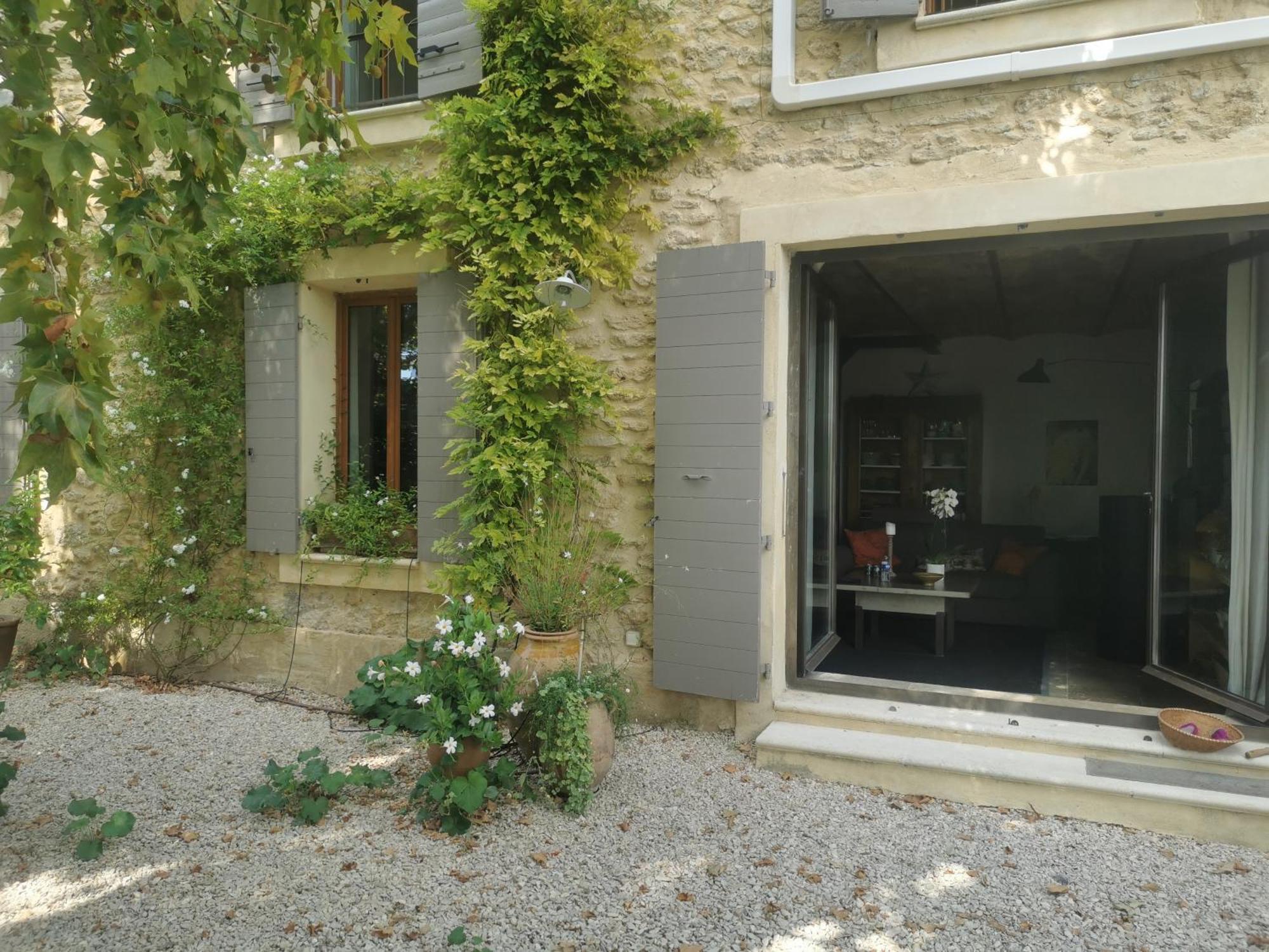 Puyvert Appartement De Charme En Duplex Au Calme Avec Jardin Et Acces Piscine - Proche Lourmarin Exterior photo